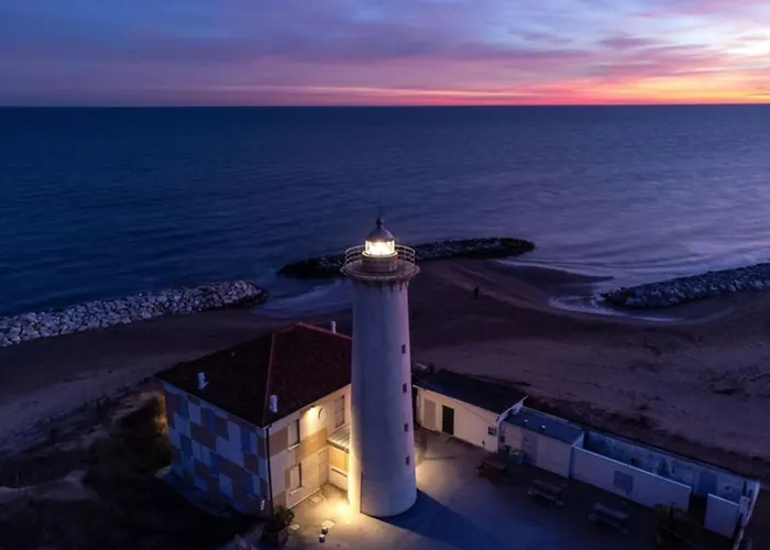 House With Garden And Fireplace Βίλα *